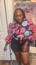 Load image into Gallery viewer, Floral Crop Jacket